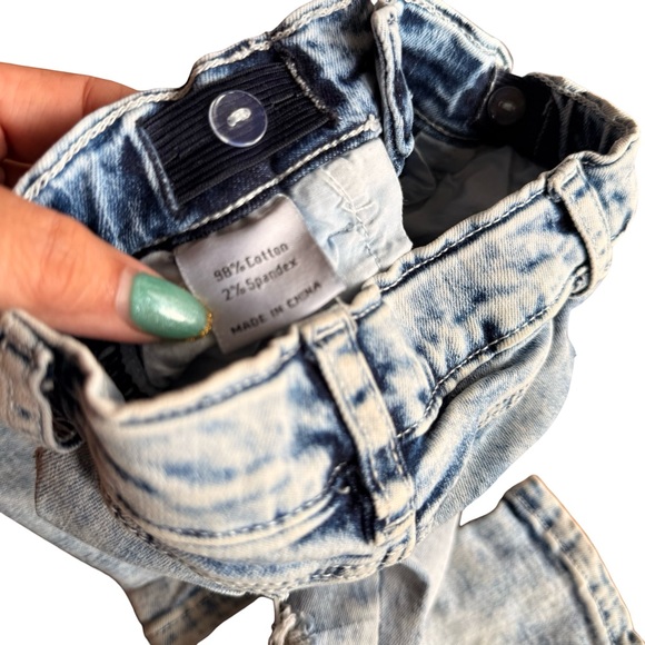 Baby Phat Light Wash Kids Jeans - Picture 6 of 9